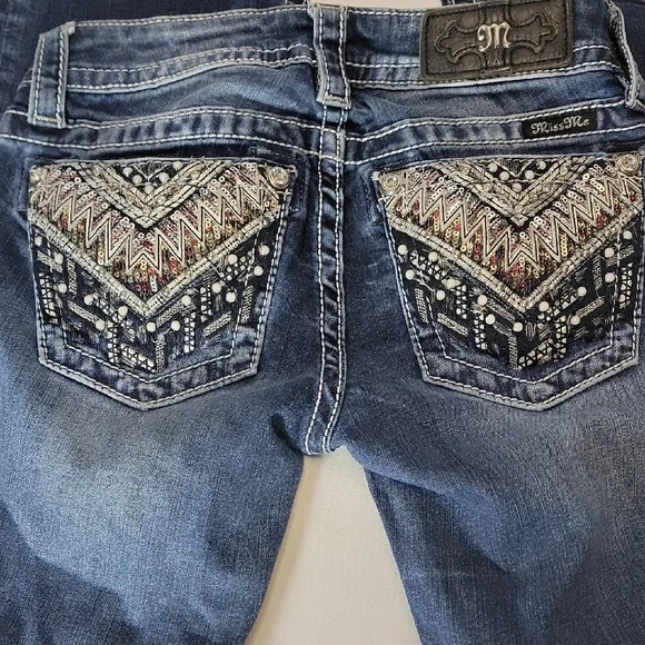 Miss Me Blue Boot Cut Jeans with Classic Indigo Wash - Picture 3 of 7